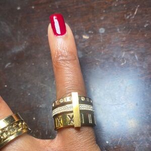 Chic Gold and Silver Roman Numeral Ring